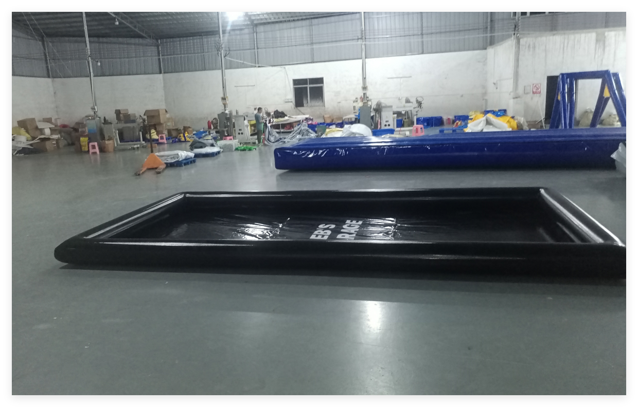 Heavy Duty Inflatable Car Wash Mat for Vehicle Cleaning & Maintenance | Portable Containment Wash Pad - Image 3